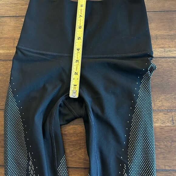 Lululemon Mapped Out High-Rise Leggings 28"
Black Print Size 2 W5CEQS - Picture 8 of 12
